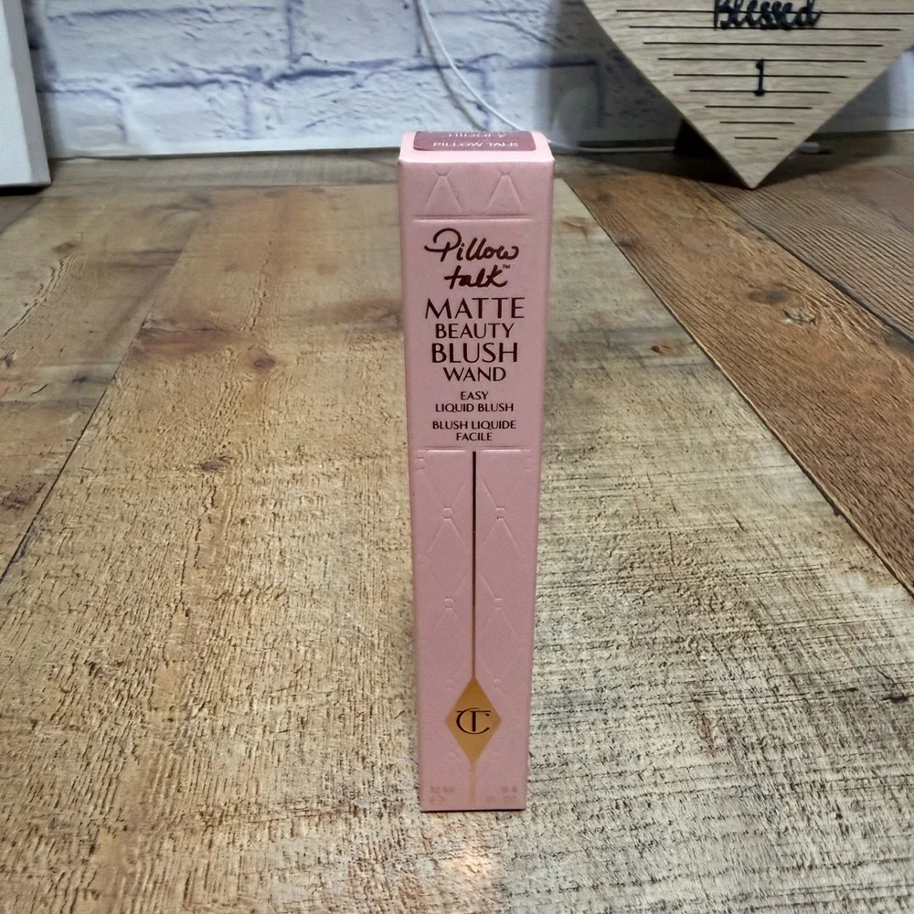 NIB - Charlotte Tilbury - Matte Beauty Blush Wand - Pillow Talk